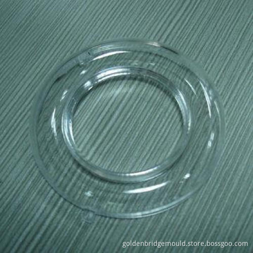 Plastic injection mold for wine cup accessories